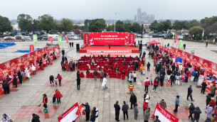 2026年“湘阴好物”推介暨首届“福多多”年味节启幕