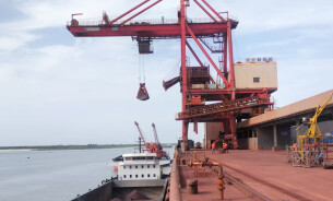 岳阳城港公司春节期间生产创新高，全力保障物流畅通