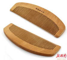 定期清理梳子  更利头发健康