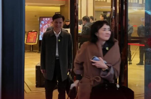 在湘全国人大代表启程赴京