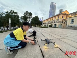 滨江少年用无人机书写星辰大海