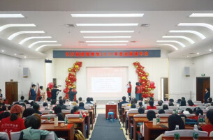 被妈妈“匡”来的少年，迷上了在长沙简博做讲解