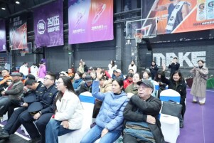 金融服务进社区 民生服务“邻”距离——建行长沙铁银支行深入开展中国特色金融文化主题活动