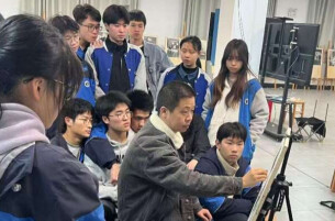 付巍：用艺术思维画画，用理性思维教学