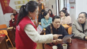 芙蓉区湘湖街道“芙蓉智银启航月”活动丰富多彩