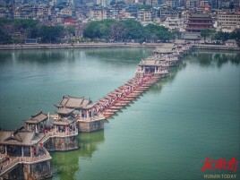 潮州广济桥：朝迎天下客 暮让往来舟