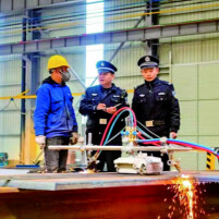 只为一方安定——湘潭市公安局雨湖分局鹤岭派出所副所长杨安定