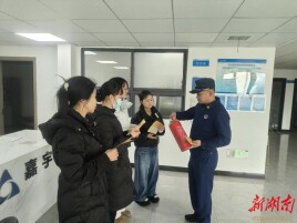 消防“五进”入小区，筑牢春季安全防线
