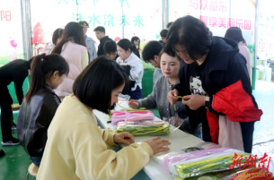 雨花区跳马镇：清明主题活动引领移风易俗新风尚