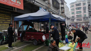鹤城区河西街道：以街巷“小整治” 绘就文明“大画卷”
