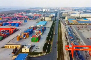 岳阳临港高新区 物流联动开创开放新局面@湖南日报头版头条