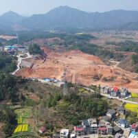 溆浦县商务局：以“开局八好”激活开放型经济发展新动能