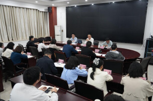 白再兴调研岳阳楼区委宣传部工作