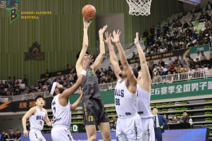 NBL总决赛G1：香港金牛命中“准绝杀”三分 客场先胜上海玄鸟