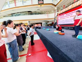 党建赋能强服务，南城社区惠民活动来到“家门口”