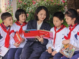 风起时，整座学校成了诗