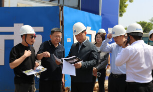 岳阳临港高新区调研督导产业项目建设工作