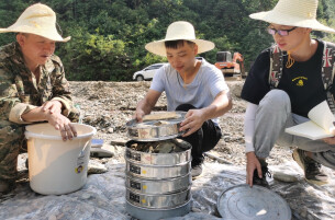 深山砺剑守山河 匠心不负少年志——记全国五一劳动奖章获得者、湖南省地质院生态地质调查监测所王剑