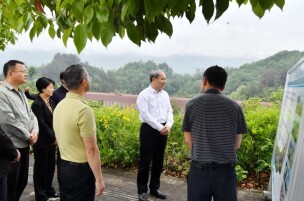 刘革安调研桑植县经济社会发展情况