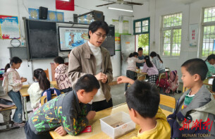 资兴市科协：开展小学科学送教送研活动
