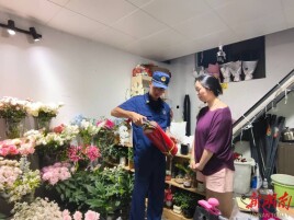 书堂路消防救援站开展夜间“防消联勤”，点亮辖区“平安灯”