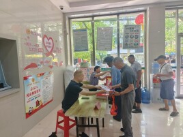 新宁：“典”护职工守权益   工会普法润民心