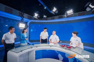 陈爱林调研全市宣传思想文化工作