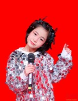 8岁季凰娜纯真演绎，词人冰洁首支儿歌《小小接力棒》受赞