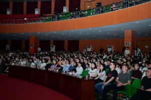 古画复活韵启唐风 高雅艺术浸润民院——2026年湖南省高雅艺术进校园长沙民政职院《大唐日月星》专场演出圆满举行