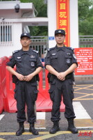 最后一班岗，第一班岗：长沙考点外的“警”色接力