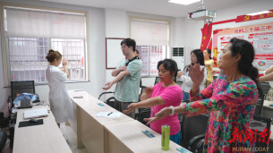 梨园路社区开展公益减重打卡志愿服务活动