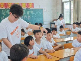 南华大学“春晖医路 湘韵暖行”服务队开展系列生物科普活动