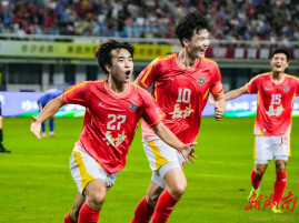 学生球员闪耀绿茵场！从湘超赛场看长沙校园体教融合之路