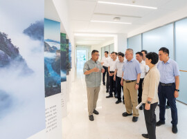 沈晓明在张家界市调研并巡查澧水