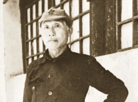 抗战中，徐特立在长沙营救中共党员