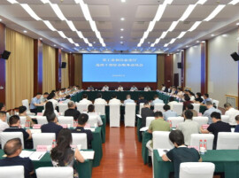 从“走过去”到“住下来”，把服务送到企业心坎上—— 湖南选派年轻干部进车间