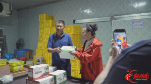 田间地头变直播间！茶陵“主播下乡团”助农首日订单不断