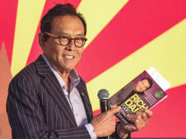 震惊粉丝！“教你赚大钱”的网红作家，自曝巨额负债超80亿元，“普通人别学我，明白吗？”