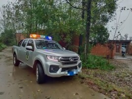 河南固始一男子称自家菜地焚烧1平方米杂草被罚500元，要求出具处罚文书遭拒；当地：正核实