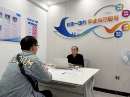 云溪区：服务不断线 攻坚促就业