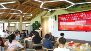 纪念红军长征胜利90周年重温毛泽东诗词红色文化讲座暨湖南日报朗读者主题活动在长沙县福临镇举行
