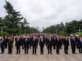 湖南省暨长沙市烈士纪念日向英雄烈士敬献花篮仪式举行 沈晓明毛伟明毛万春谢卫江出席