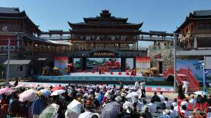 丰收欢歌迎华诞 瑶乡三十年启新程                  ——辰溪县仙人湾瑶族乡举办庆丰收系列主题活动