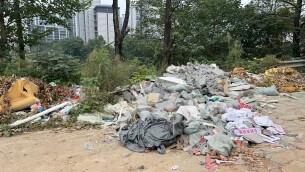 湖南湘江新区望岳街道：整治偷倒垃圾乱象 守护山塘水清岸净