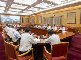 沈晓明主持召开专题会议研究民营经济发展和营商环境建设工作