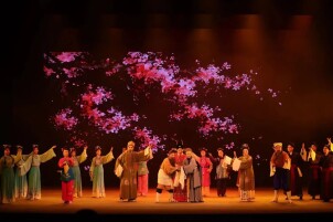 谢雨：苦尽甘来·悲欢离合——评花鼓戏《绣花女》