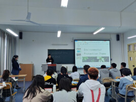 理论·思政课 | 以大学英语课程思政“双场域”联动汇聚育人合力