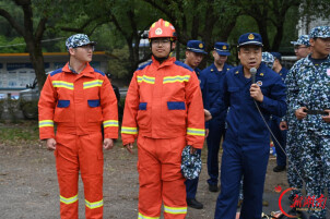 湘潭大学500名新生接受消防安全培训