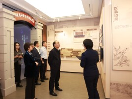 以演促改强筹备 压实责任迎认证 湖南中医药大学开展口腔医学专业认证模拟考察