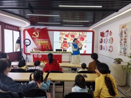 霜降时节柿子红，“小蜗牛”课堂里亲子共品古韵书香